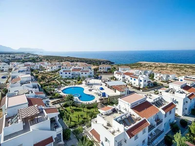 Жилой комплекс Turtle Bay Village